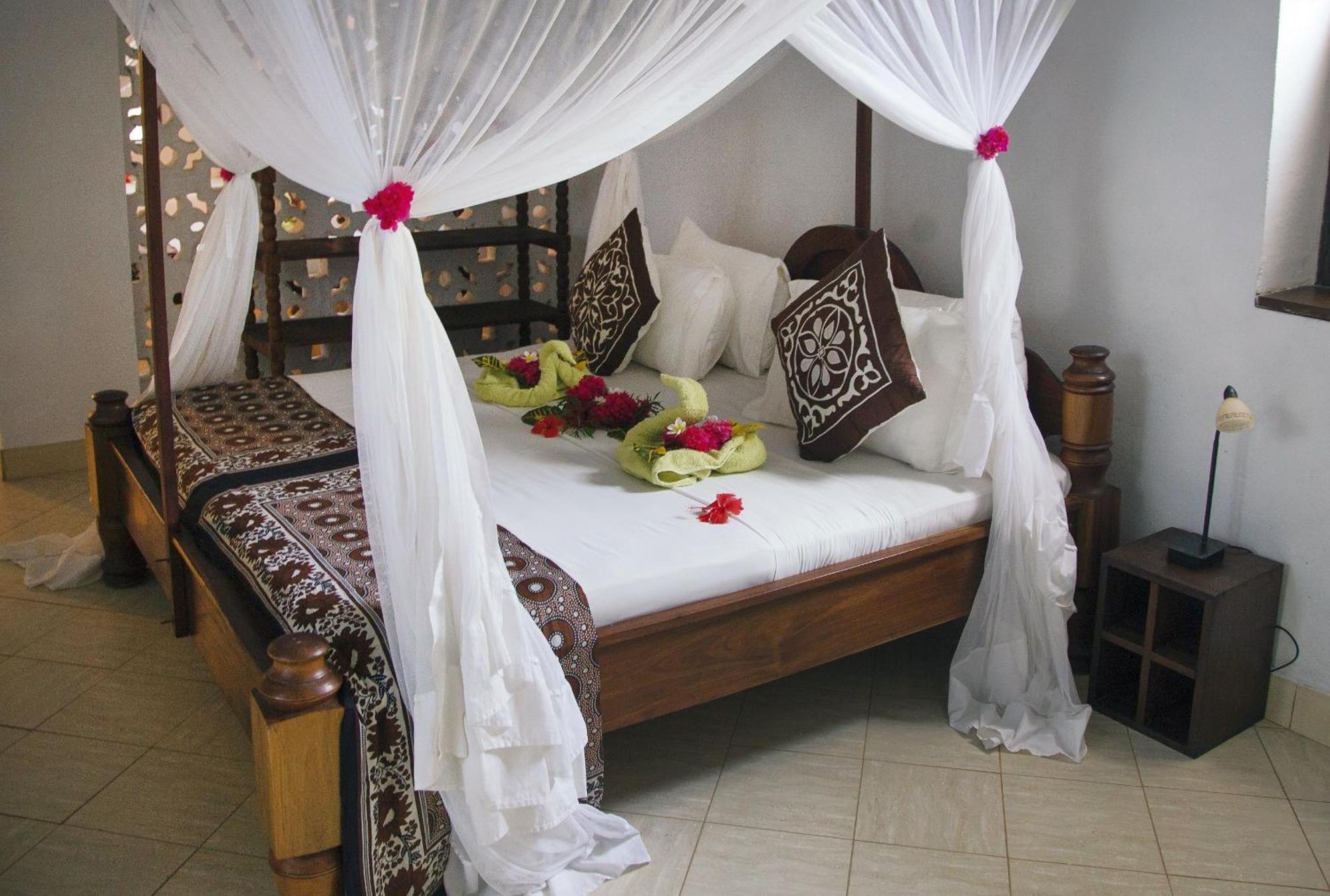 Villa Bahati Zanzibar 江比阿 外观 照片